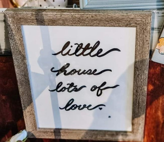 8x10 Little House Lots of Love Frame