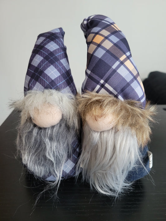 Plush Gnome Small Sitter