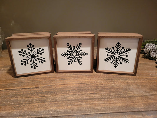 Snowflake Wall Décor Assorted
