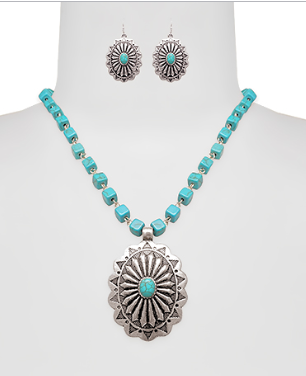 Western Stone & Concho Necklace Set