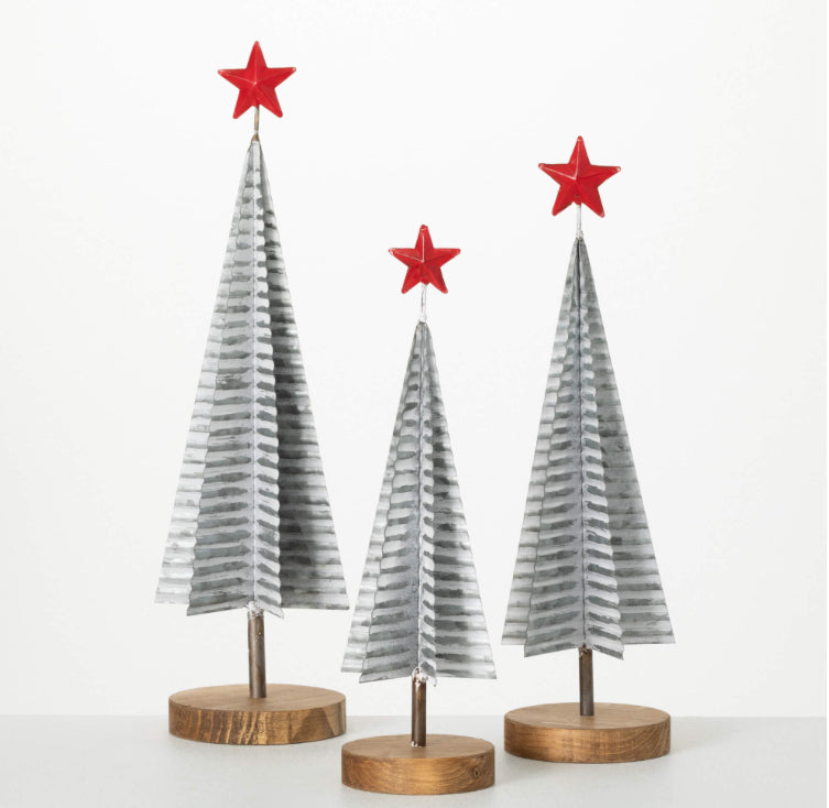 Medium White Wash Metal Tree with Red Star